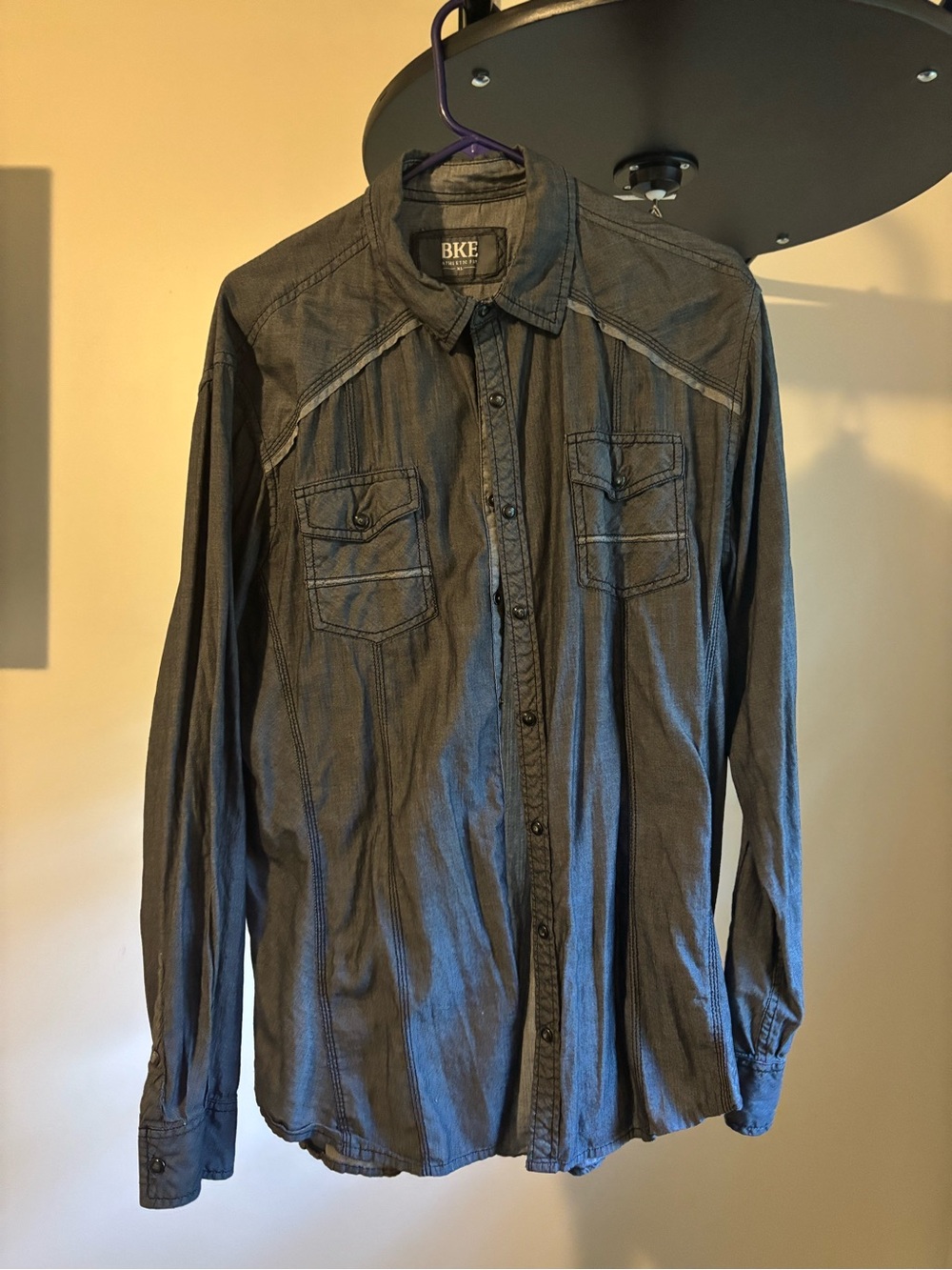 BKE Men's Casual Button-Down Shirt in Charcoal